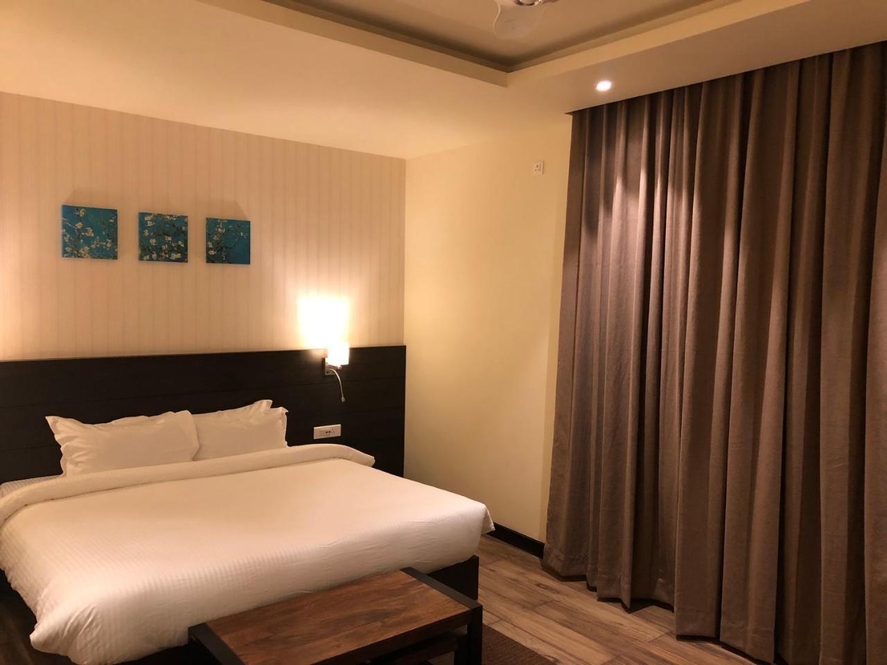 The Loft Executive Inn Shillong Exterior photo