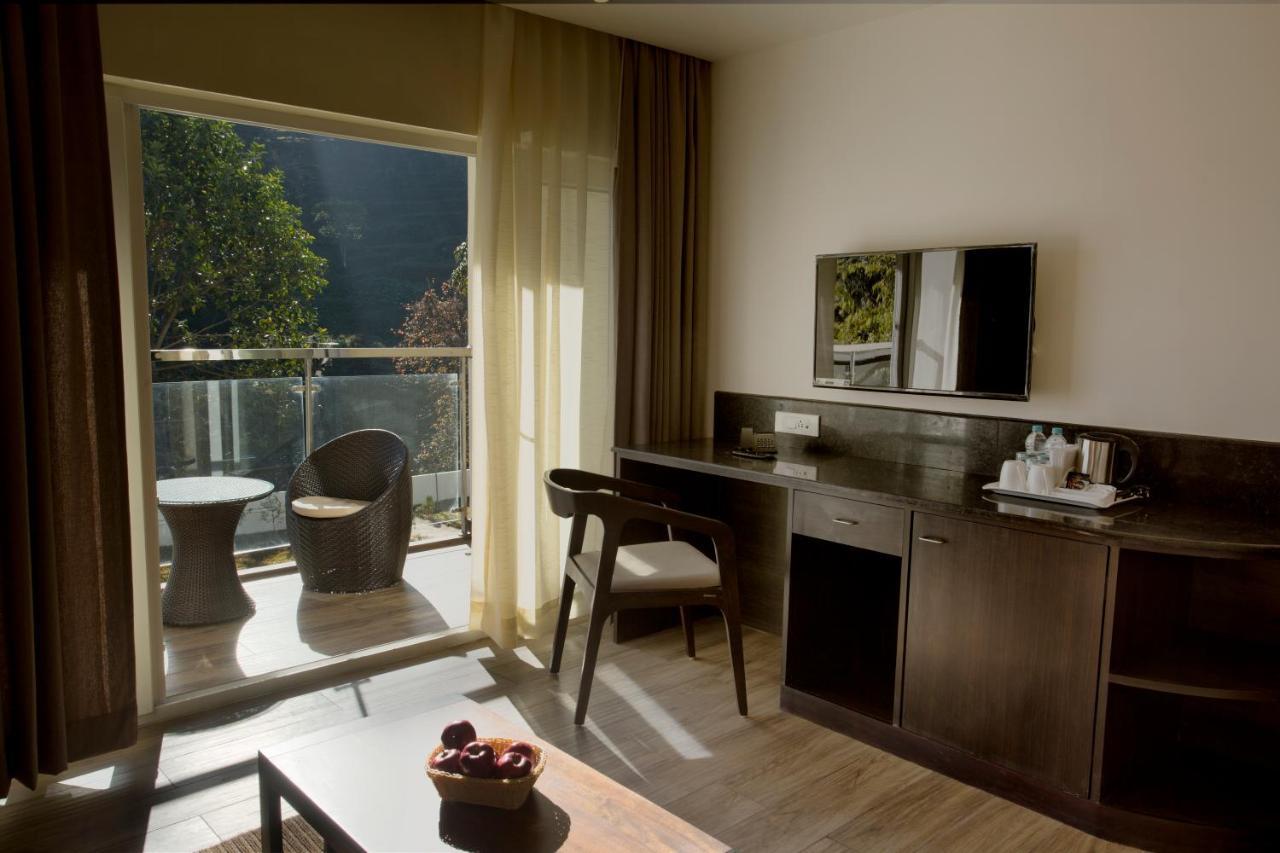 The Loft Executive Inn Shillong Exterior photo